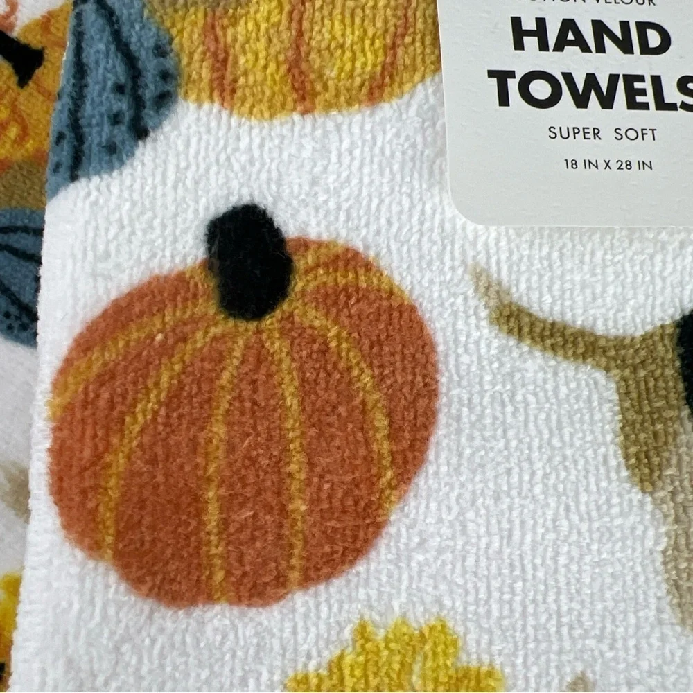 Envogue Bath Towel Set Pumpkins Puppies Dogs Cotton Velour - 4 Piece Set - NEW